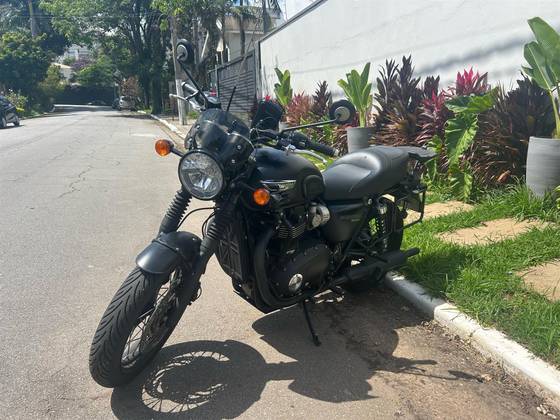 TRIUMPH BONNEVILLE T120 BLACK 1200 